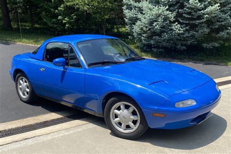 No Reserve: 1990 Mazda MX-5 Miata for sale on BaT Auctions - sold for ...