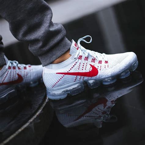 Nike Air Vapormax Flyknit Pure Platinum-University Red – Kick Game