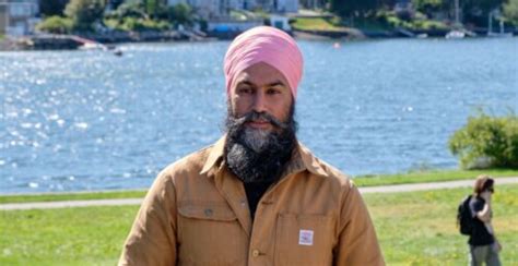 Jagmeet Singh has a classy comeback for comments on his turban | Canada