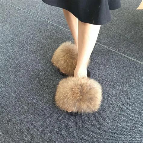 Large real fur slippers fluffy natural raccoon fur sandals slip large ...