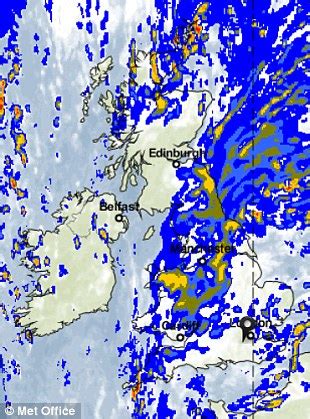 UK weather: Rainfall map captures the incredible amount of water dumped ...