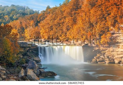 1,035 Cumberland Falls Stock Photos, Images & Photography | Shutterstock