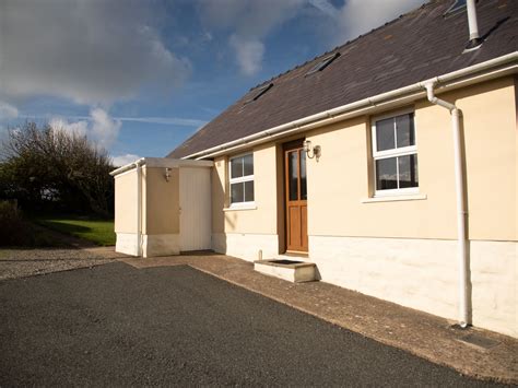 Bramble Cottage, Pembrokeshire - Pembrokeshire - Wales : Cottages For Couples, Find Holiday ...