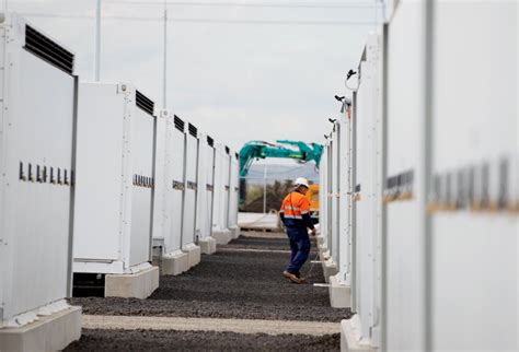 Tesla big battery deal could provide blueprint for financing storage ...