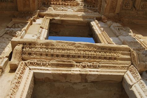 Library of Celsus in Ephesus | Turkish Archaeological News