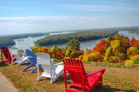 Welcome to Grafton, Illinois | Feature Stories - Fall ... | Great river, Scenic drive, Fall travel