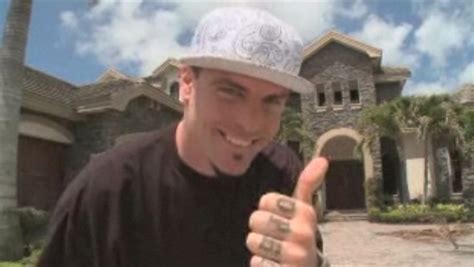 The Vanilla Ice Project Is A Real Show About Vanilla Ice Flipping ...