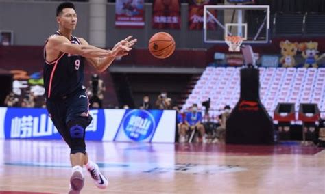 Yi Jianlian Bio, Affair, Single, Net Worth, Ethnicity, Salary, Age ...