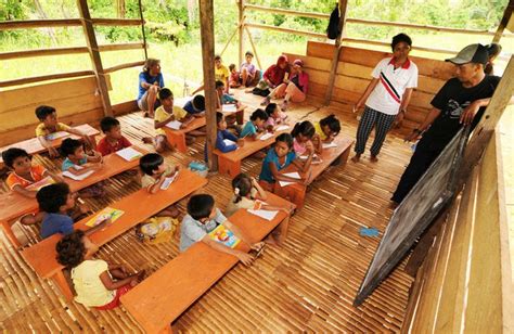 Indonesia: Village School Provides Education in a Natural Setting ...