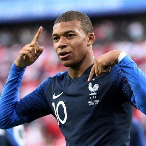 Kylian Mbappé Alter / Real Madrid Plant Angeblich Kylian Mbappes ...