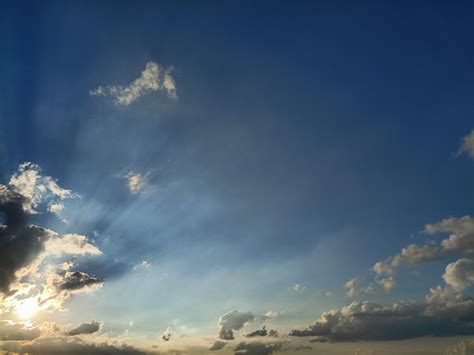 Epic Clouds on blue Sky - Photo #9318 - motosha | Free Stock Photos