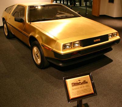 Golden DeLorean - VIN 04301