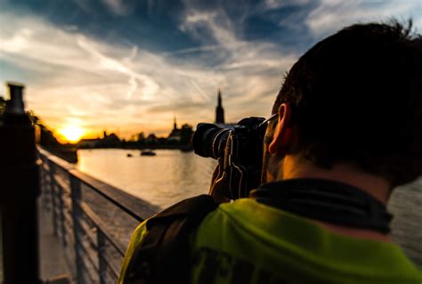 7 Useful Travel Photography Gear Hacks - OpenWorld Magazine