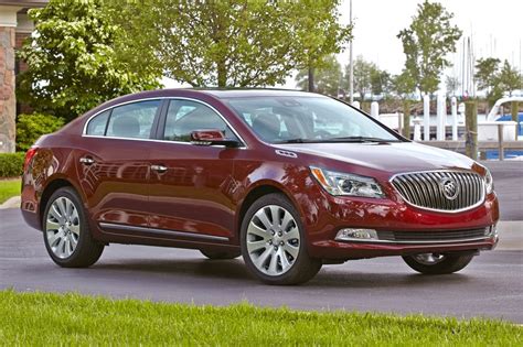 2016 Buick LaCrosse Warning Reviews - Top 10 Problems You Must Know