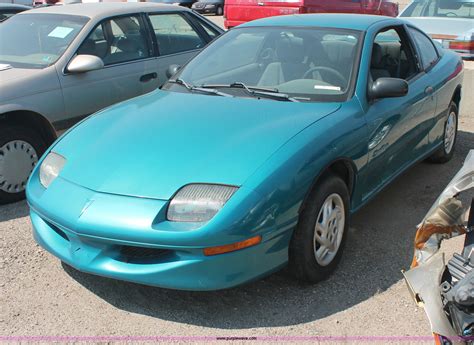 1998 Pontiac Sunfire SE in Wichita, KS | Item O9321 sold | Purple Wave