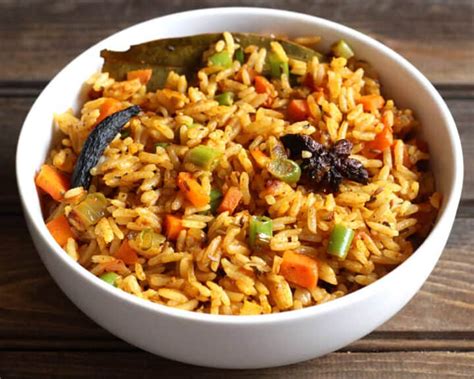 RICE PULAO - Cook with Kushi