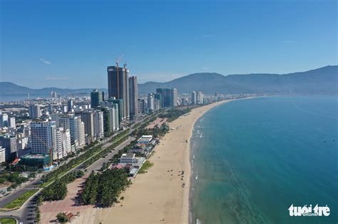 Da Nang beaches empty as residents practice social distancing | Tuoi ...