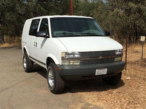 2003 Chevy Astro Cargo AWD | Astro van, Chevy van, Gmc safari