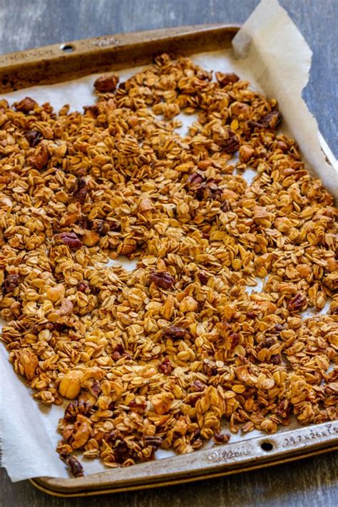 Crunchy Granola Recipe - Happy Foods Tube