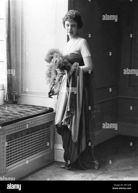 Cora Witherspoon, ca. 1910s Stock Photo - Alamy