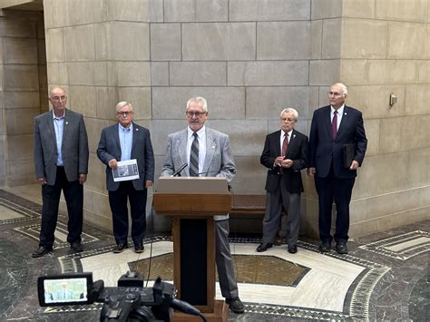 Five state senators call for investigation of Nebraska Department of Education : r/Nebraska