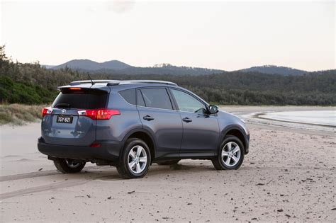 2013 Toyota RAV4 Pricing, Details & Specifications - Photos (1 of 8)