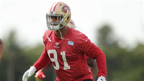 NFL : Arik Armstead signe une prolongation de contrat de 5 ans avec les 49ers | RDS.ca