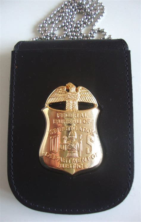 FBI BADGE SHIELD & NECKCHAIN BADGEHOLDER POLICEBADGE.EU Badges