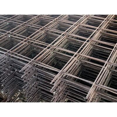 6-Gauge Wire Mesh, 8' W x 15' L Sheet, with 4" x 4" Wire Spacing - 6445698 | Kuhlman Direct ...