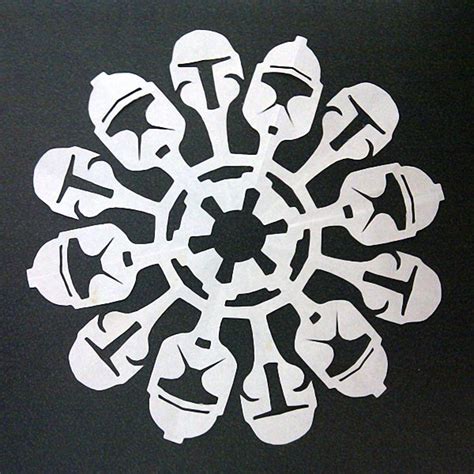 Make Your Own Star Wars Themed Paper Snowflakes | Gadgetsin