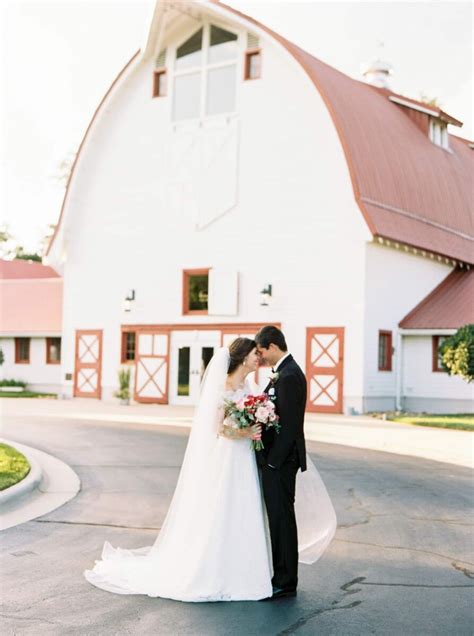 20 Best Barn and Farm Wedding Venues in the Heart of NC