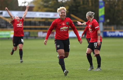 Women's Football Lauren James inks new deal at Manchester United | Morning Star