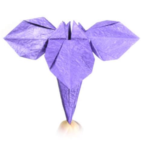 How to make a traditional origami iris flower: page 1