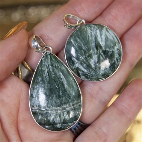 Seraphinite_Pendants_GS_1of1_10_09