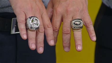 Philadelphia Eagles Super Bowl championship ring -- a close look - YouTube