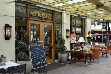 Chelsea Market & Cafe- gourmet cafe & deli in Manila - Asia Bars ...