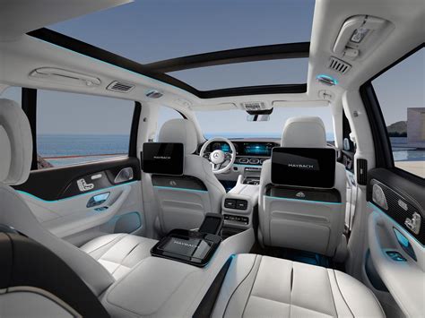 What it's like inside Mercedes-Maybach's new ultra-luxury SUV