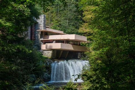 Visiting Frank Lloyd Wright's Masterpiece: Fallingwater - Uncovering PA