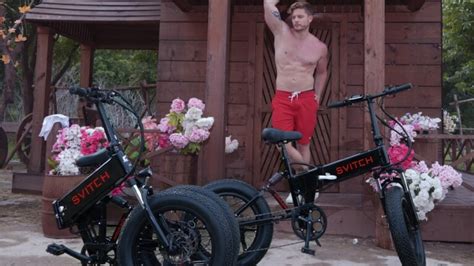 Review: Svitch Bike foldable eBike has 80 miles of range