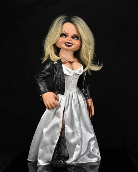 Bride of Chucky - 1:1 Replica - Life-Size Tiffany (PRE-ORDER) – NECA