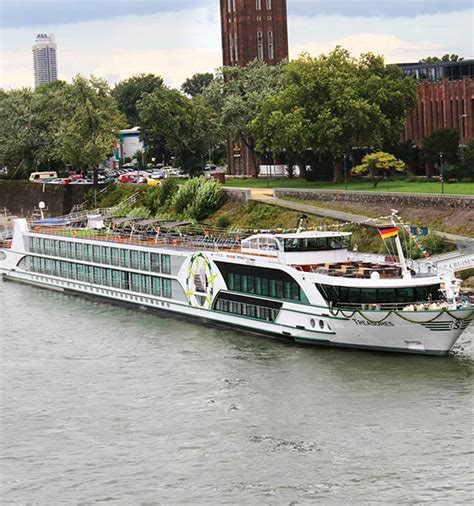 Tauck River Cruises | RiverVoyages.com