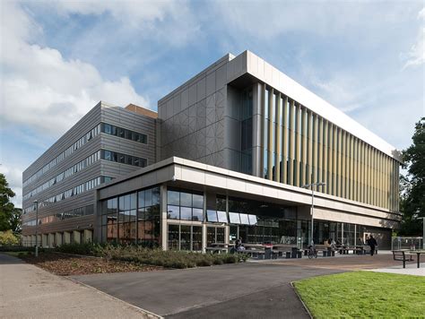 The Library BuildingUniversity of Reading - Aluminium Rainscreen ...