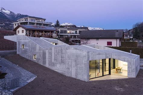 Concrete home climbs up small, sloping site in Switzerland - Curbed ...