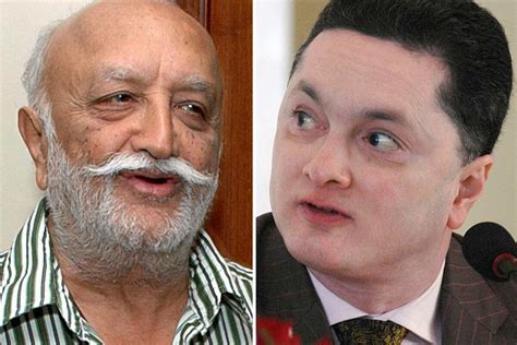 Who is Raymond's founder Vijaypat Singhania, who attacked his son Gautam Singhania during a ...