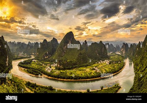 Guangxi mountains hi-res stock photography and images - Alamy