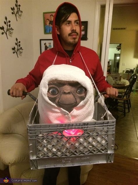 E.T. the Extra-Terrestrial Movie Halloween Costume - Photo 4/4