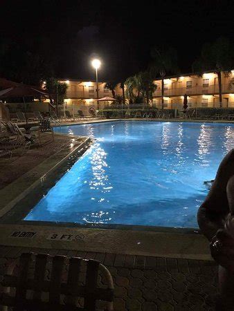 La Quinta Inn Cocoa Beach $95 ($̶1̶0̶5̶) - UPDATED 2018 Prices & Resort ...