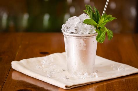 Essential Whiskey Cocktail: Mint Julep - Whisky Advocate