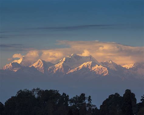 Darjeeling Tourism, Hill Station & Places Guide