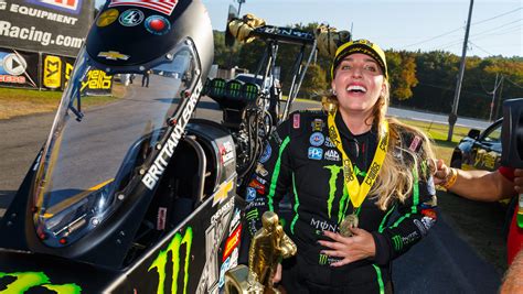 NHRA: Brittany Force looks to extend family pedigree, make history